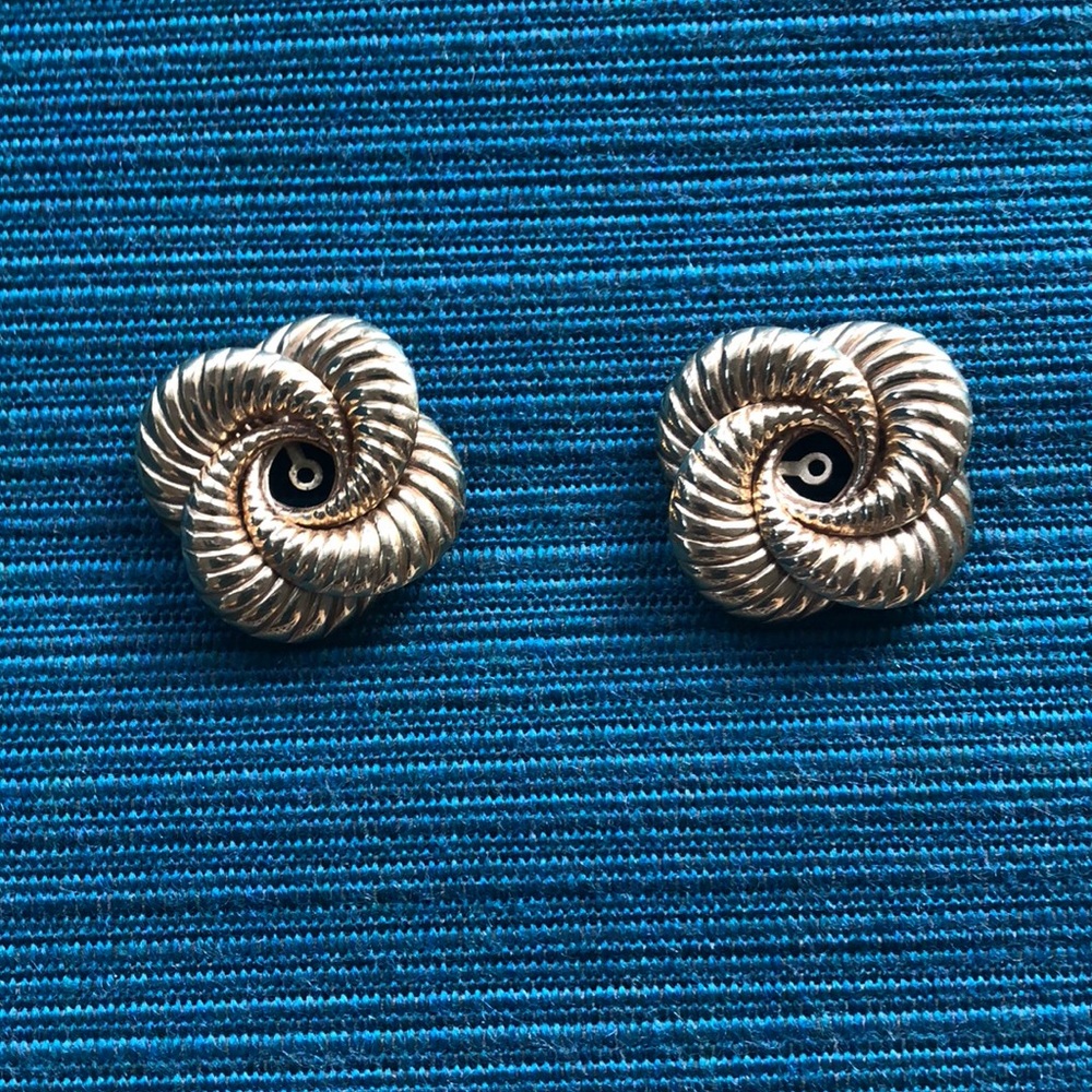Gold earring jackets